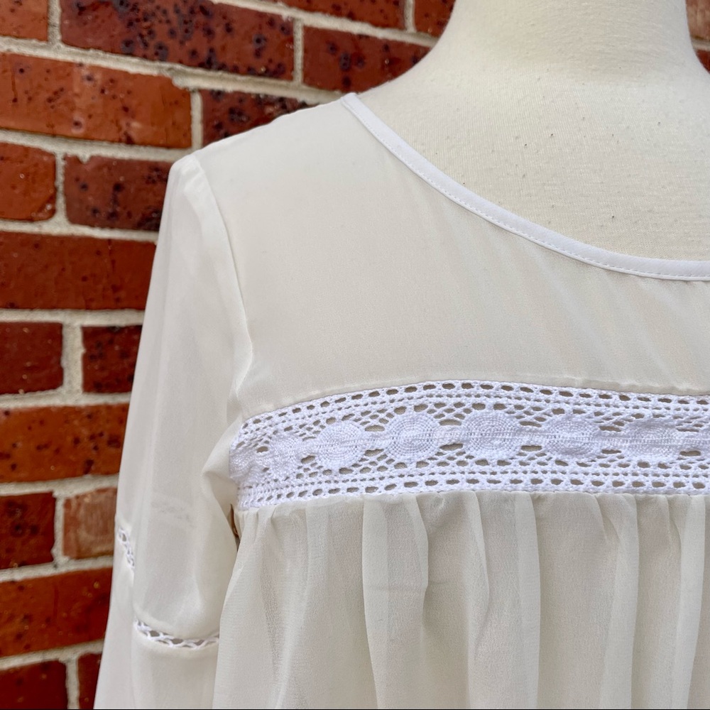 Ariat Sheer Cream Bell Sleeve Blouse Shirt Top Small Crochet Detail Western